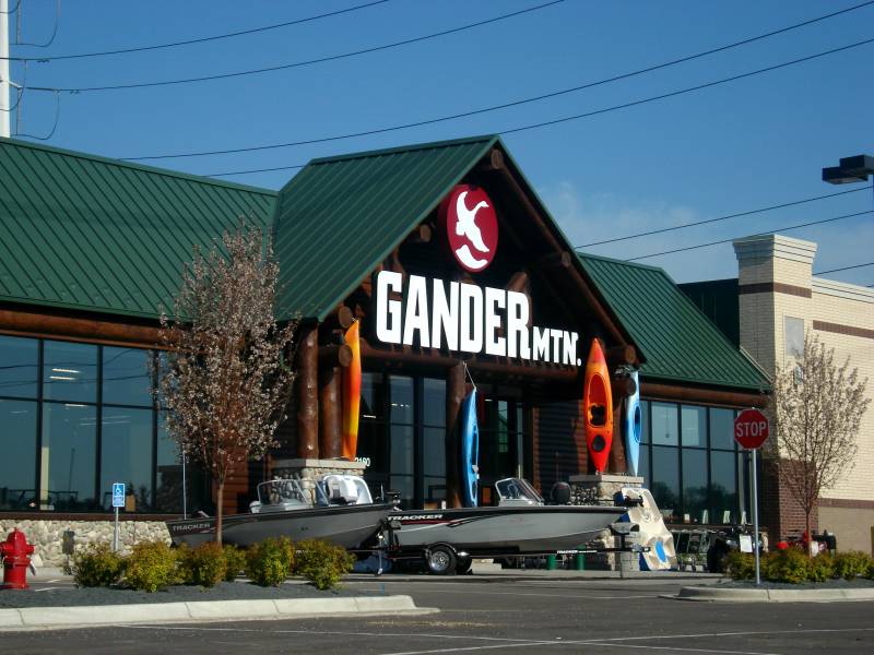 Gander Mountain store development